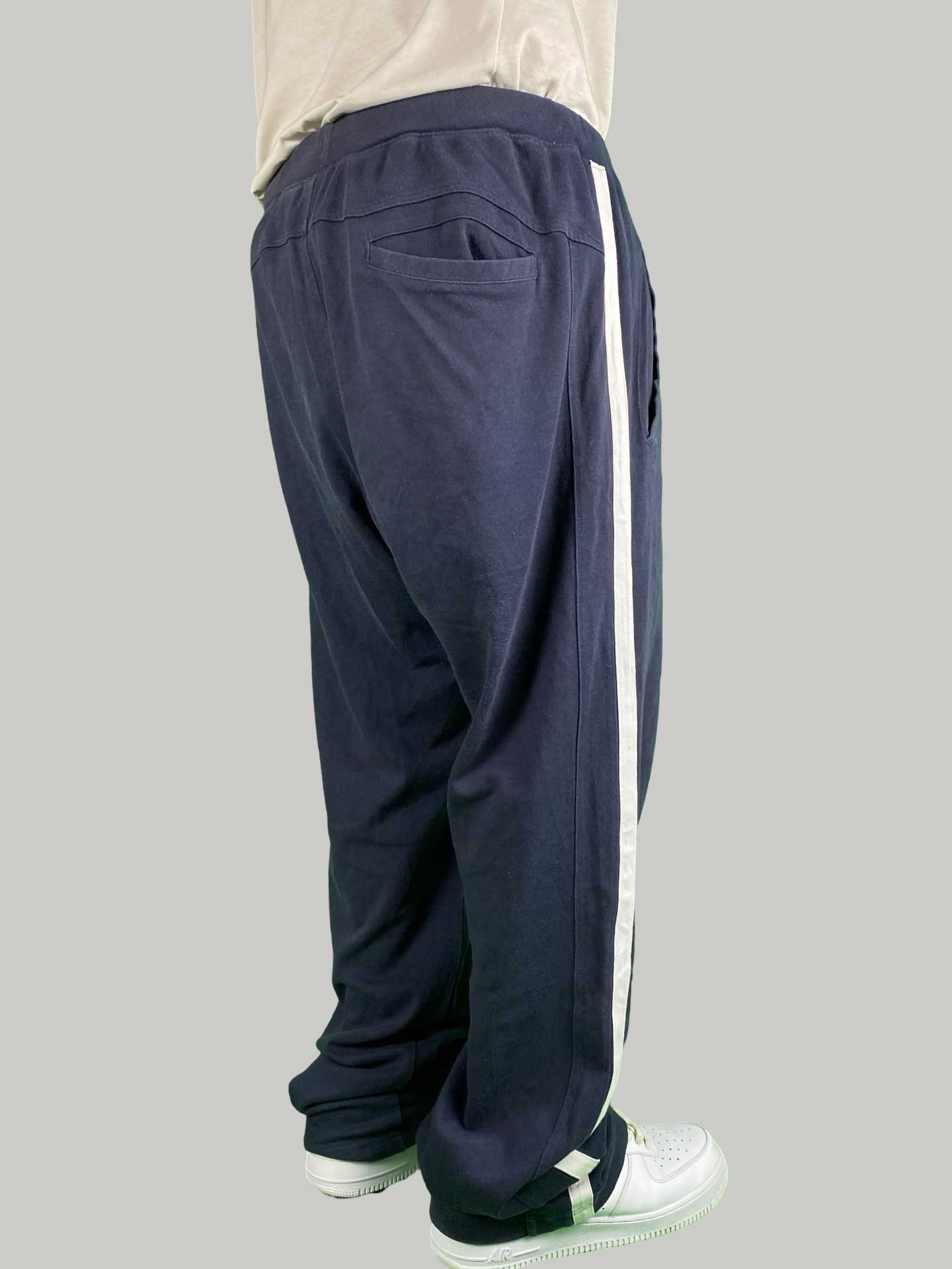 Nike Trackpants - L