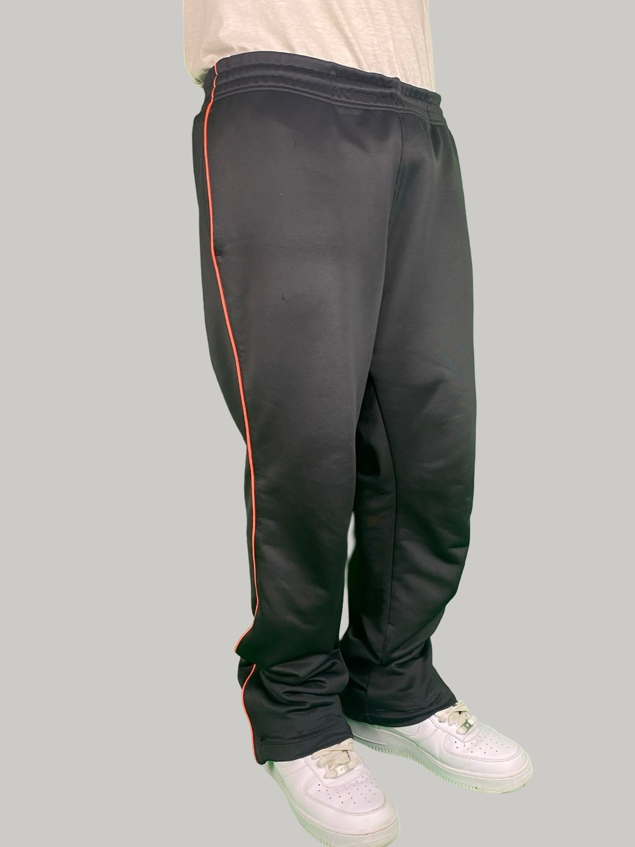 Nike Trackpants - L